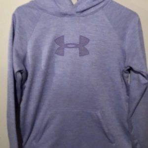 Under Armor sweatshirt